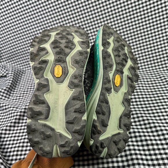 Hoka Women's Speedgoat 6 Black Aloe Vera Green Trail Running Shoes Size 9 - Picture 4 of 5